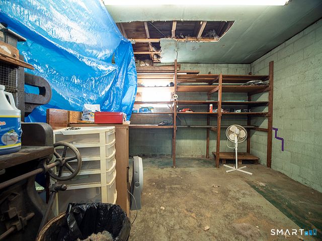 1052 Dixwell Avenue, Hamden, CT 06514