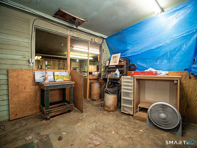 1052 Dixwell Avenue, Hamden, CT 06514