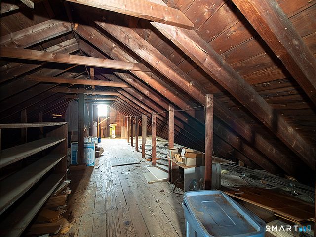 1052 Dixwell Avenue, Hamden, CT 06514