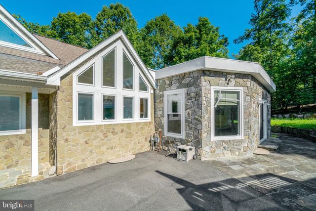 3714 HUMMER RD, Annandale, VA 22003