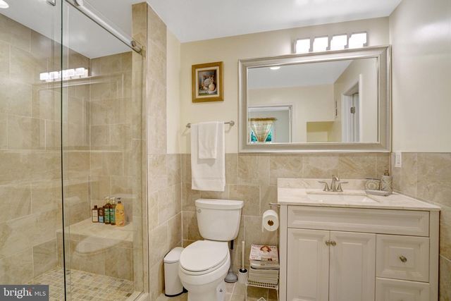 3714 HUMMER RD, Annandale, VA 22003