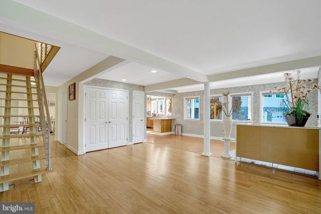 3714 HUMMER RD, Annandale, VA 22003
