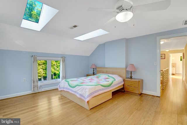 3714 HUMMER RD, Annandale, VA 22003