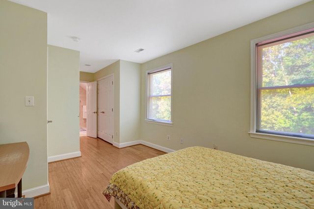 3714 HUMMER RD, Annandale, VA 22003