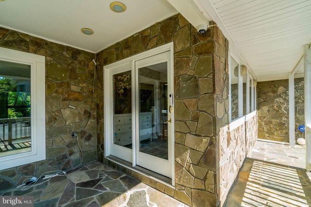 3714 HUMMER RD, Annandale, VA 22003