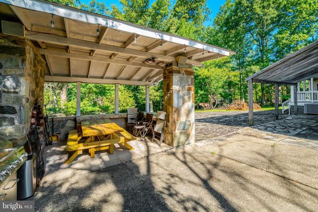 3714 HUMMER RD, Annandale, VA 22003