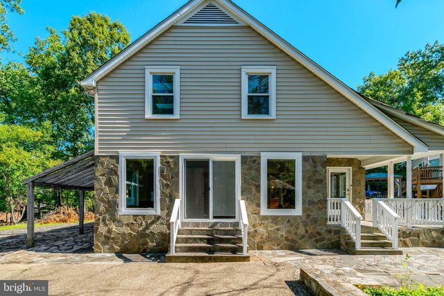 3714 HUMMER RD, Annandale, VA 22003