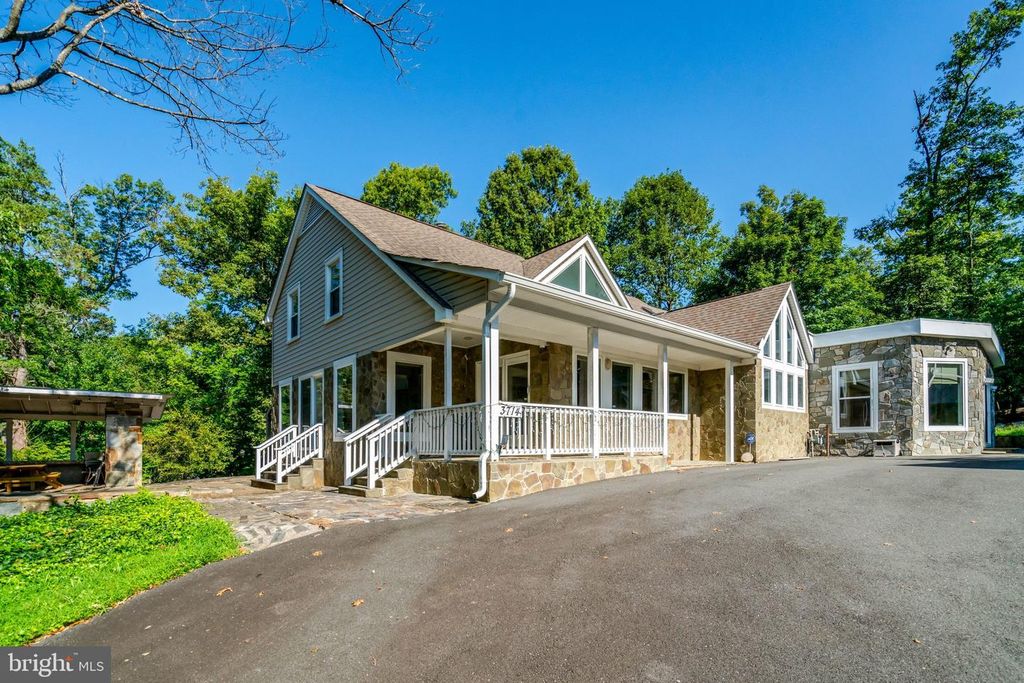 3714 HUMMER RD, Annandale, VA 22003