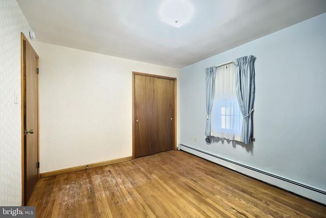 128 PAUL ST, Hanover, PA 17331