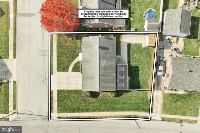 128 PAUL ST, Hanover, PA 17331