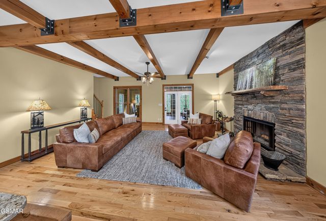 2344 Thunder Mountain Road, Sevierville, TN 37862