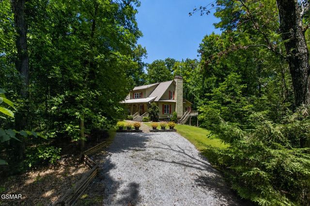 2344 Thunder Mountain Road, Sevierville, TN 37862