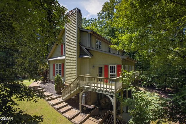 2344 Thunder Mountain Road, Sevierville, TN 37862