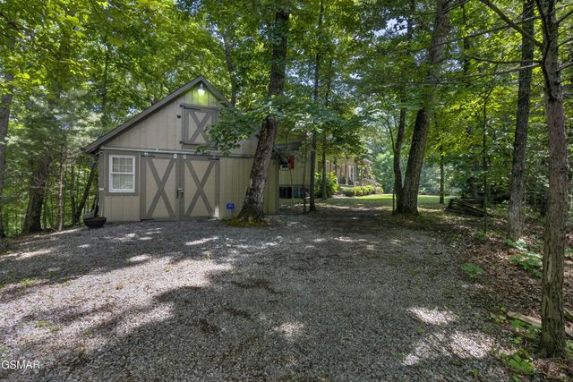 2344 Thunder Mountain Road, Sevierville, TN 37862