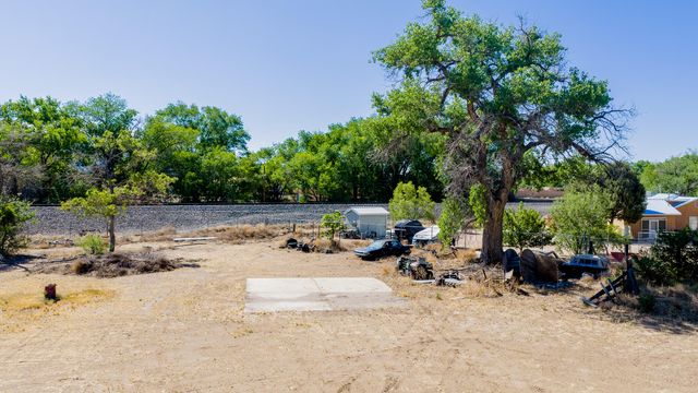 10448 Sgt Pepper Court NW, Albuquerque, NM 87114