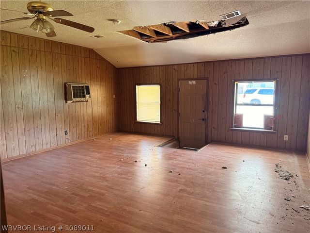 4715 N 30th Street, Fort Smith, AR 72904