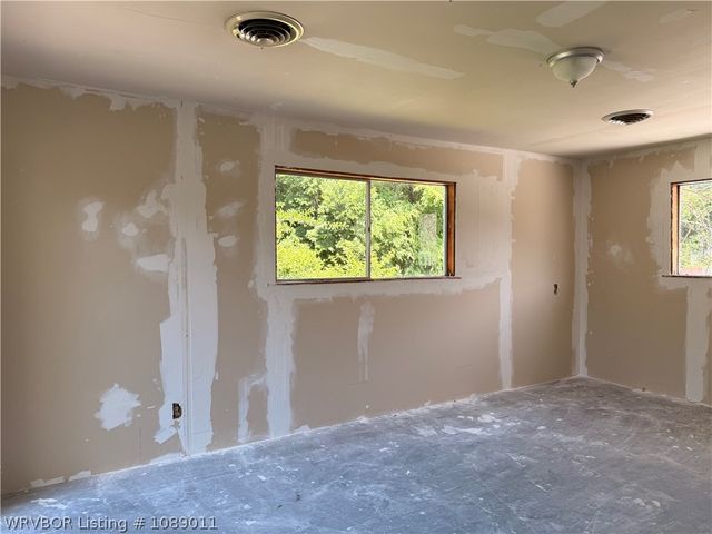 4715 N 30th Street, Fort Smith, AR 72904