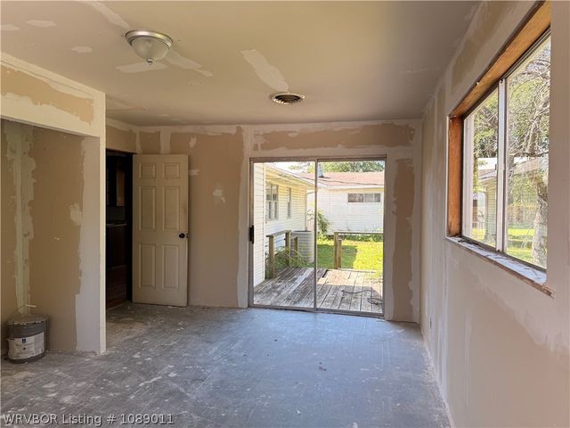 4715 N 30th Street, Fort Smith, AR 72904