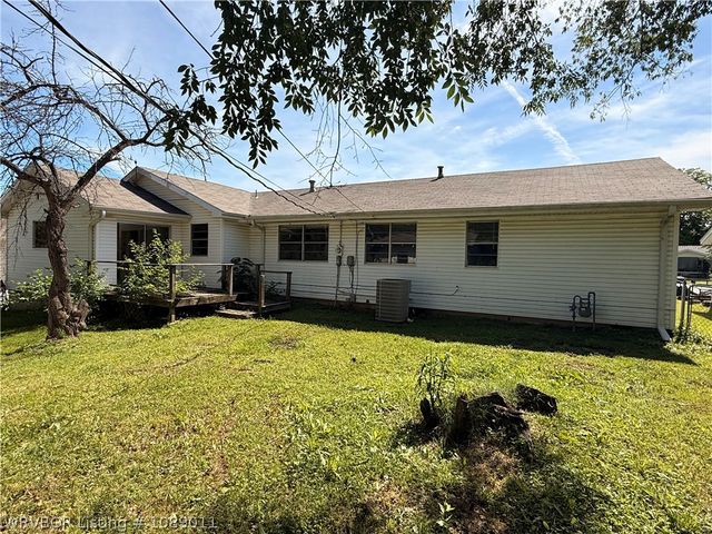 4715 N 30th Street, Fort Smith, AR 72904