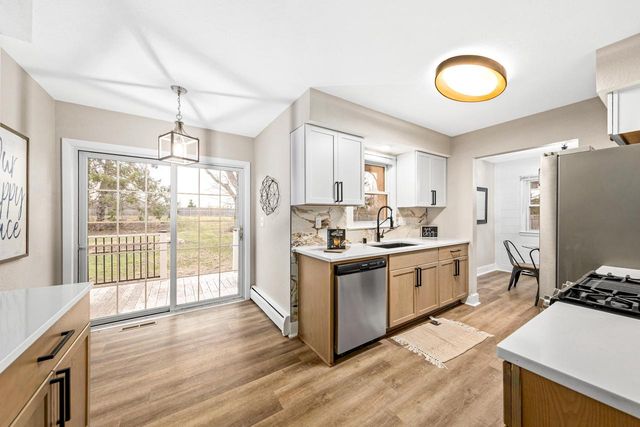 N85W12940 Renee DRIVE, Menomonee Falls, WI 53051