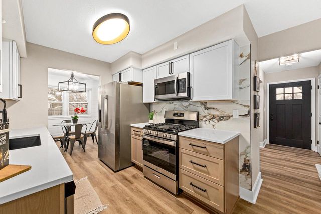 N85W12940 Renee DRIVE, Menomonee Falls, WI 53051