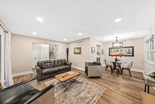 N85W12940 Renee DRIVE, Menomonee Falls, WI 53051