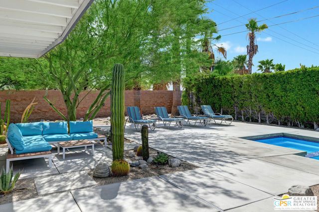 3691 E Avenida Fey Norte, Palm Springs, CA 92262