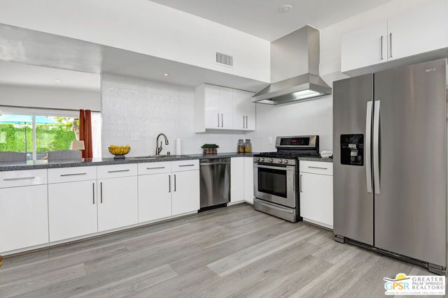 3691 E Avenida Fey Norte, Palm Springs, CA 92262
