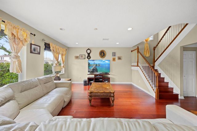 9049 Dupont Place, Wellington, FL 33414