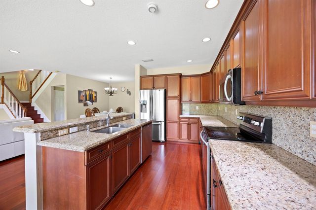 9049 Dupont Place, Wellington, FL 33414