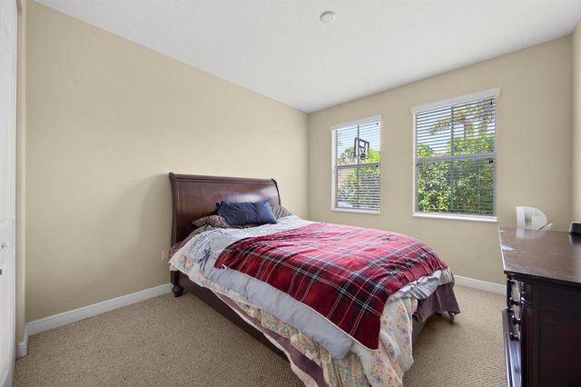 9049 Dupont Place, Wellington, FL 33414