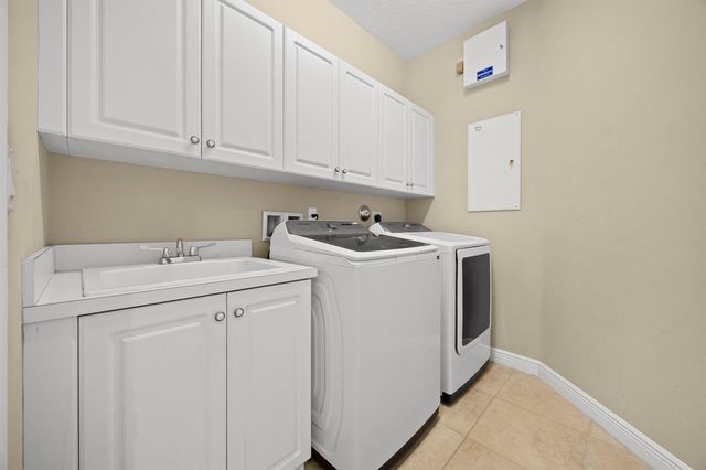 9049 Dupont Place, Wellington, FL 33414