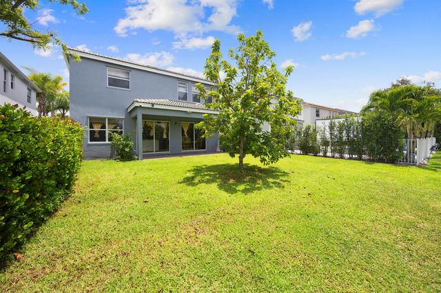 9049 Dupont Place, Wellington, FL 33414