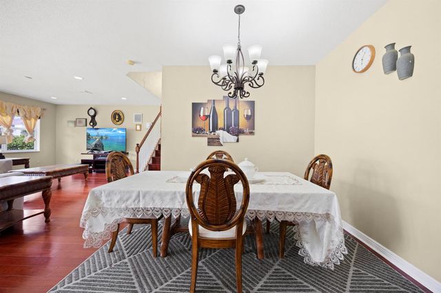 9049 Dupont Place, Wellington, FL 33414