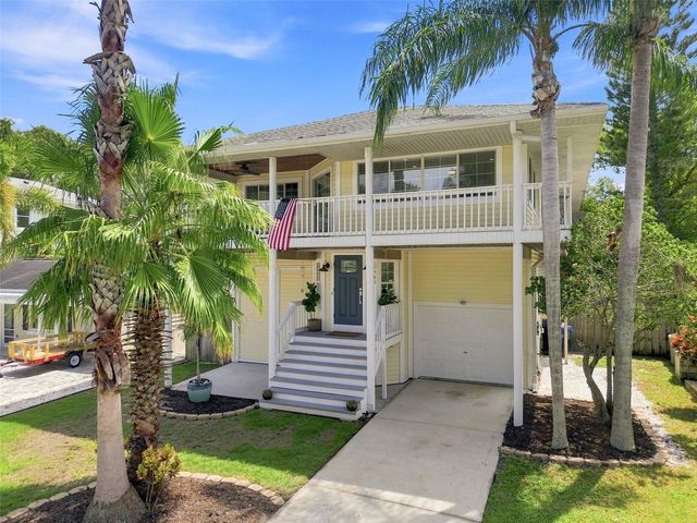 389 GEORGIA AVENUE, Crystal Beach, FL 34681