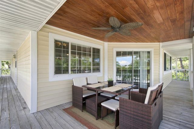 389 GEORGIA AVENUE, Crystal Beach, FL 34681