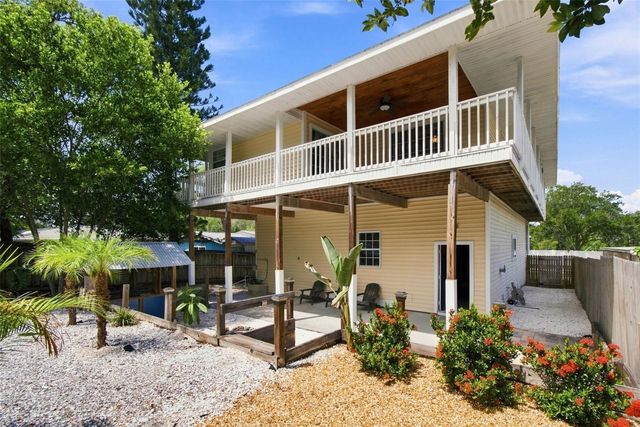 389 GEORGIA AVENUE, Crystal Beach, FL 34681