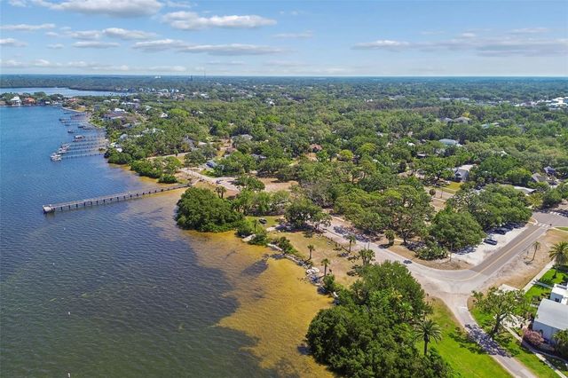389 GEORGIA AVENUE, Crystal Beach, FL 34681