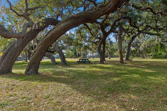 389 GEORGIA AVENUE, Crystal Beach, FL 34681