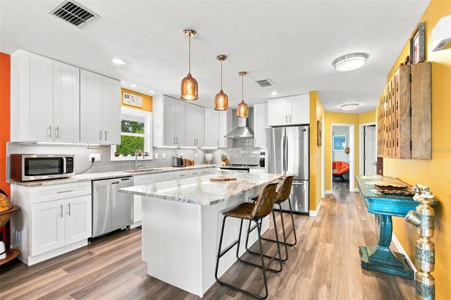 389 GEORGIA AVENUE, Crystal Beach, FL 34681