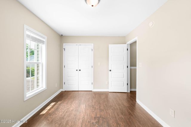 317 Chamberlain Drive, Clayton, NC 27527