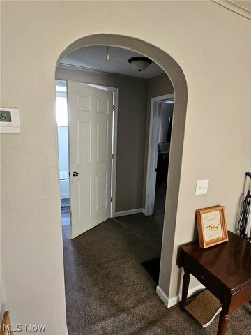 1305 Eastport Avenue, Uhrichsville, OH 44683