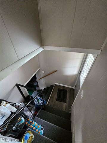 1305 Eastport Avenue, Uhrichsville, OH 44683