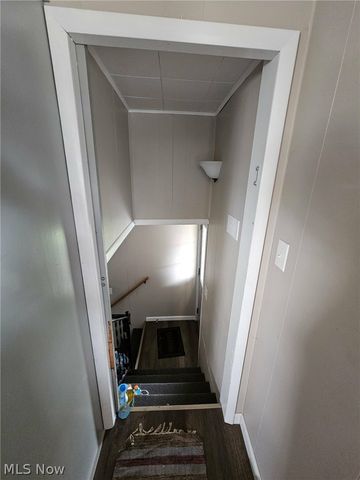 1305 Eastport Avenue, Uhrichsville, OH 44683