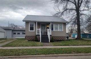 1305 Eastport Avenue, Uhrichsville, OH 44683