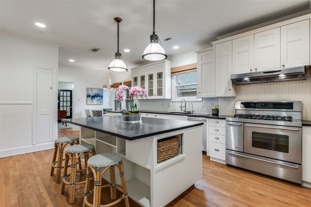 5715 Ellsworth Avenue, Dallas, TX 75206