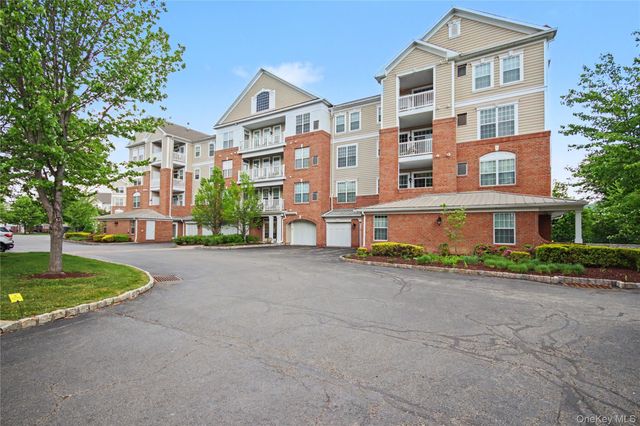 541 Regency Drive, Fishkill, NY 12524