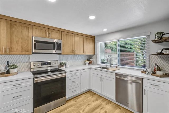 4 Dogwood North, Irvine, CA 92612