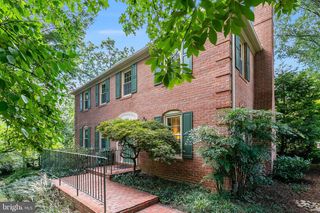 4600 4TH RD N, Arlington, VA 22203
