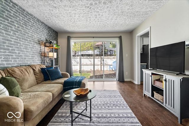 1619 Marborough Lane, Indianapolis, IN 46260